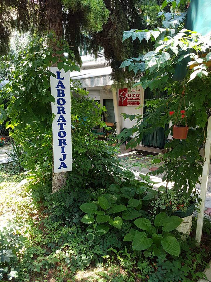 Dvorište ordinacije Oaza Zdravlja